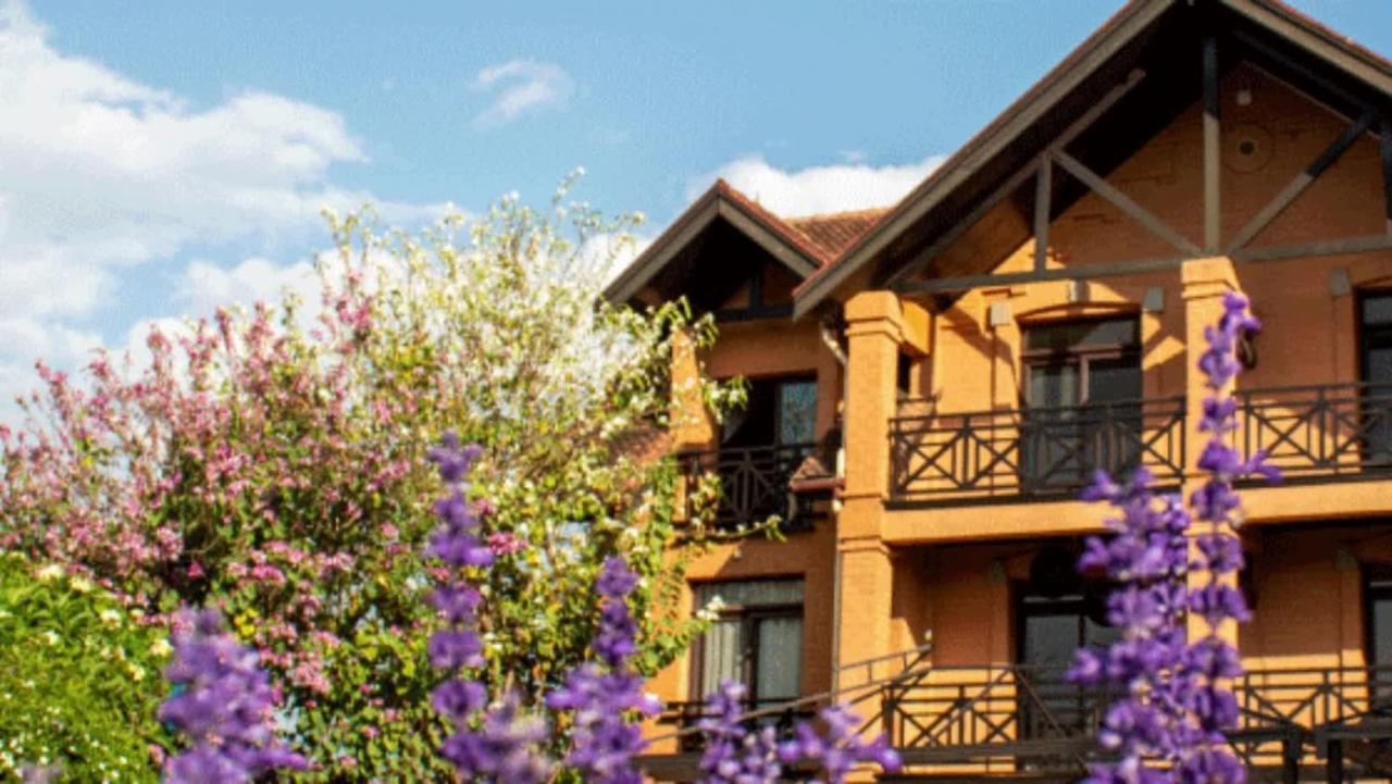 Radisson Hotel Tamboho Waterfront Antananarivo Exterior photo