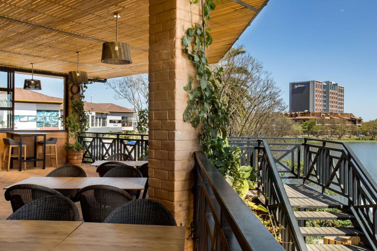 Radisson Hotel Tamboho Waterfront Antananarivo Exterior photo