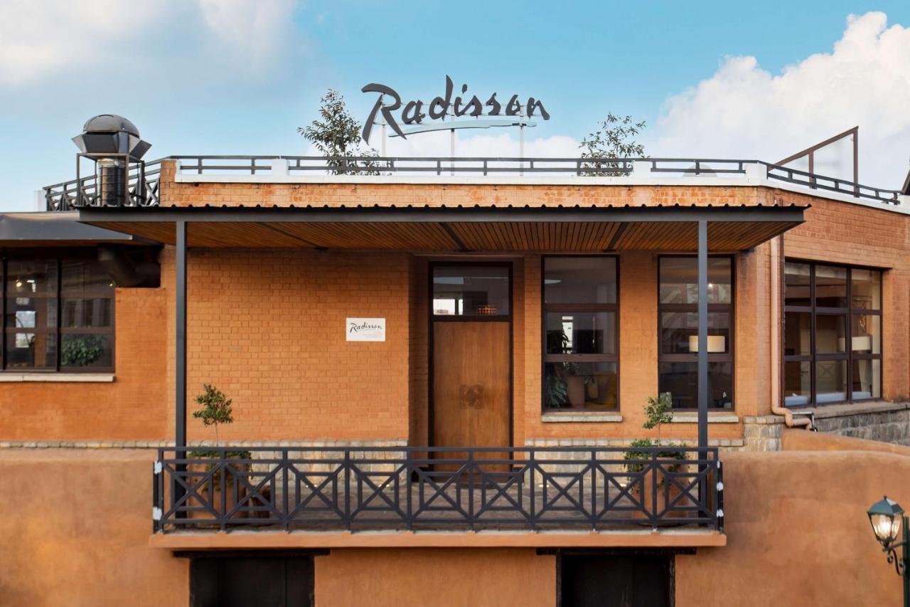 Radisson Hotel Tamboho Waterfront Antananarivo Exterior photo