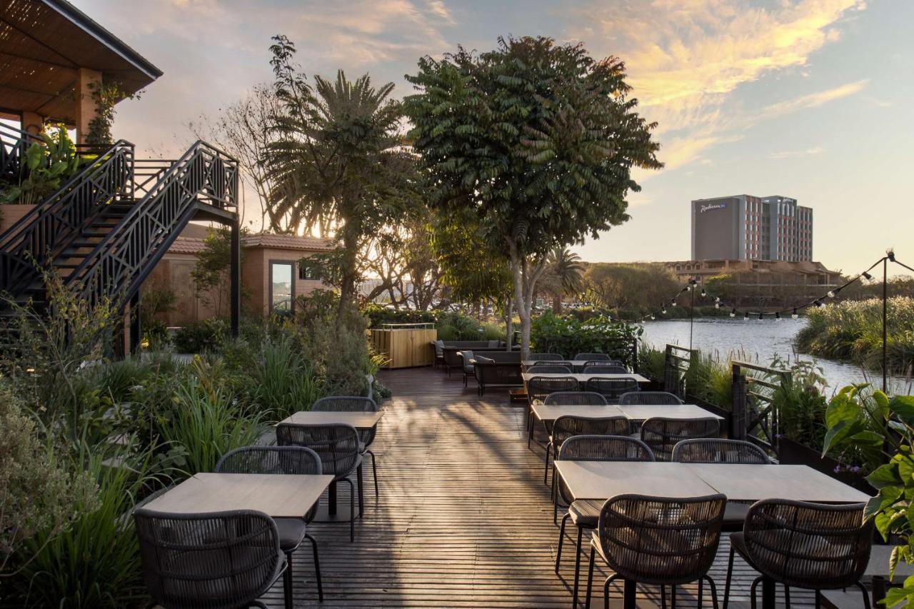 Radisson Hotel Tamboho Waterfront Antananarivo Exterior photo