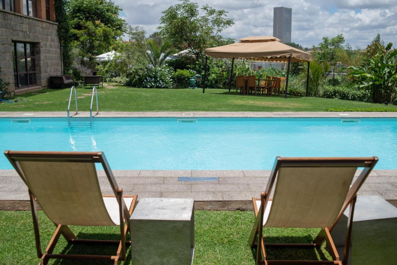 Radisson Hotel Tamboho Waterfront Antananarivo Exterior photo